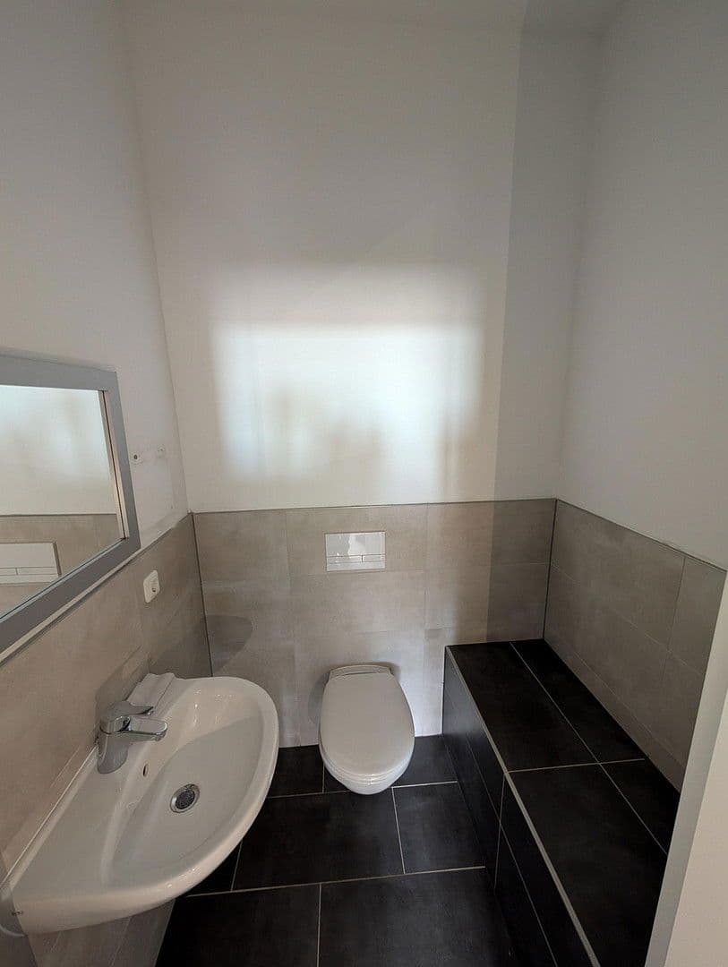 Prenájom kancelárie 460 m², Winzerleite 4, Passau, Bavorsko Prenájom kancelárie 460 m², Winzerleite 4, Passau, Bavorsko