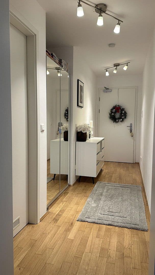 Prenájom bytu 2-izbový 64 m², München, Bavorsko Prenájom bytu 2-izbový 64 m², München, Bavorsko