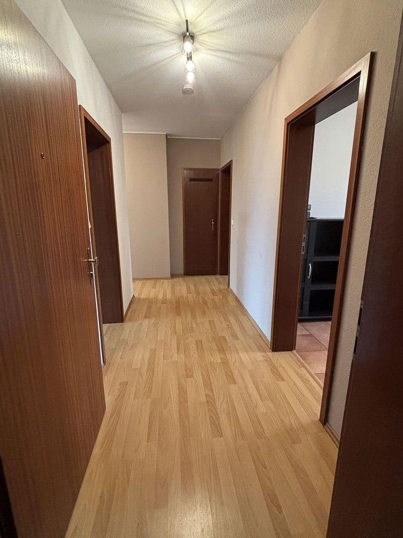 Prenájom bytu 3-izbový 83 m², Celle, Dolné Sasko Prenájom bytu 3-izbový 83 m², Celle, Dolné Sasko