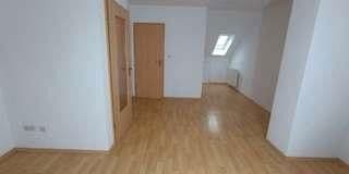 Prenájom domu 110 m², pozemek 175 m², Eichenau, Bavorsko Prenájom domu 110 m², pozemek 175 m², Eichenau, Bavorsko