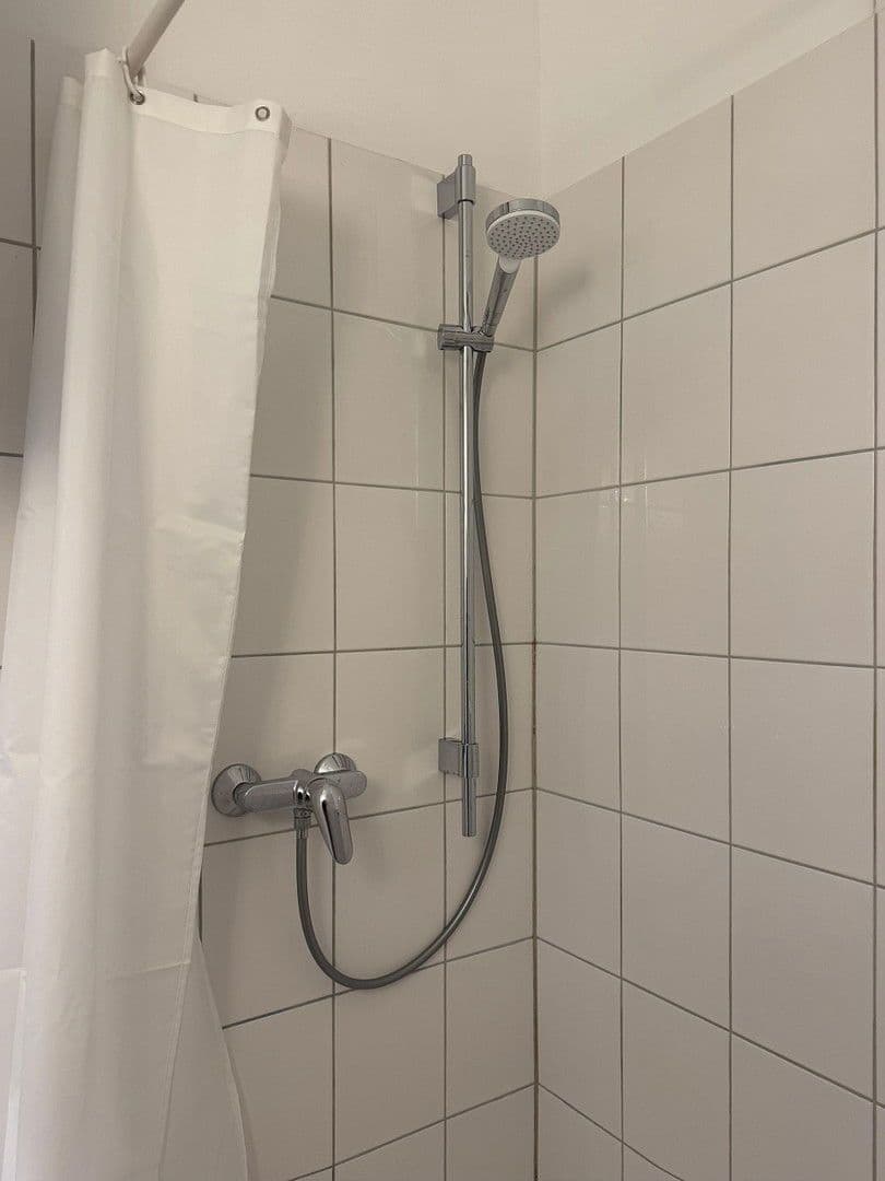 Prenájom bytu 1-izbový 34 m², Breuerstraße, Köln, Severné Porýnie - Westfálsko Prenájom bytu 1-izbový 34 m², Breuerstraße, Köln, Severné Porýnie - Westfálsko