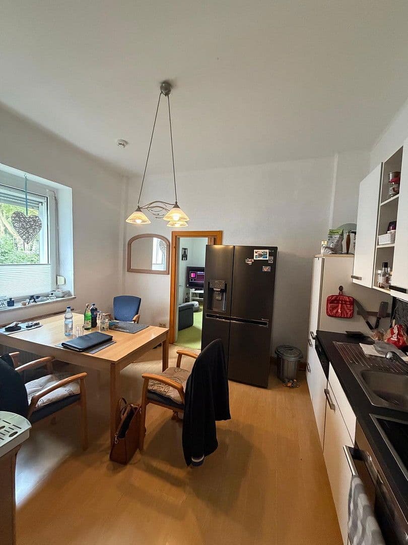 Prenájom domu 65 m², pozemek 107 m², Katharinenstraße 73, Oberhausen, Severné Porýnie - Westfálsko Prenájom domu 65 m², pozemek 107 m², Katharinenstraße 73, Oberhausen, Severné Porýnie - Westfálsko