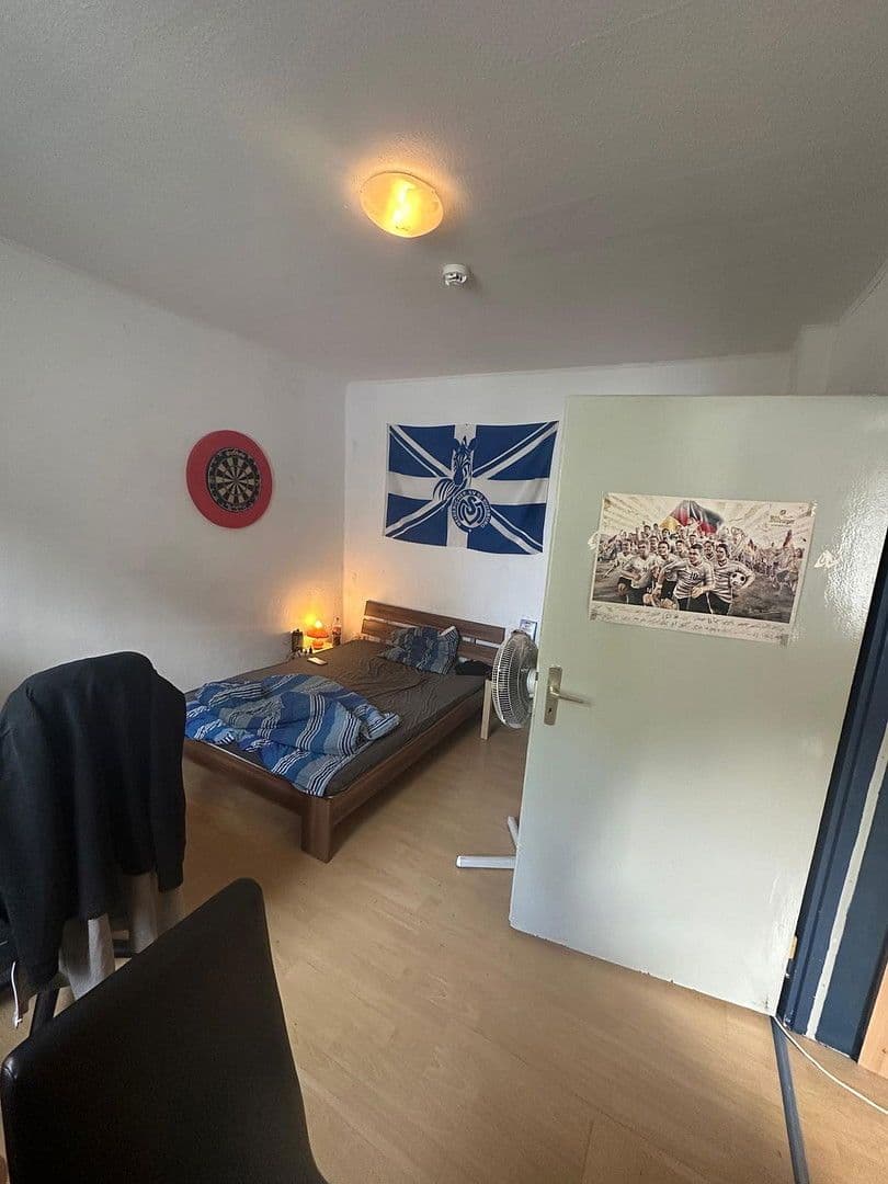 Prenájom domu 65 m², pozemek 107 m², Katharinenstraße 73, Oberhausen, Severné Porýnie - Westfálsko Prenájom domu 65 m², pozemek 107 m², Katharinenstraße 73, Oberhausen, Severné Porýnie - Westfálsko