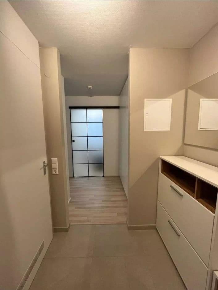 Prenájom bytu 2-izbový 40 m², Stuttgart, Bádensko-Wurttembersko Prenájom bytu 2-izbový 40 m², Stuttgart, Bádensko-Wurttembersko