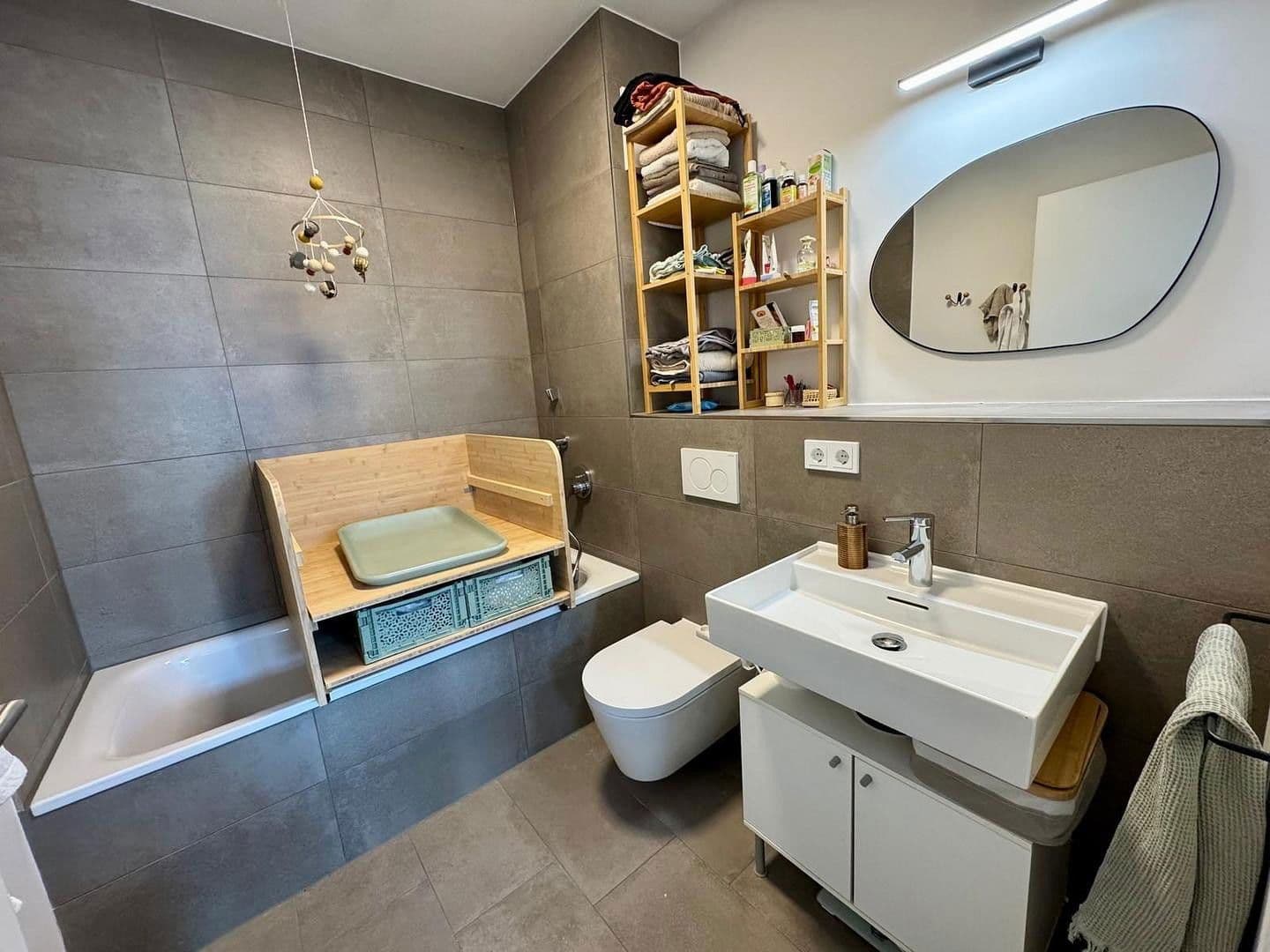 Predaj bytu 3-izbový 78 m², Angela-Molitoirs-Platz, München, Bavorsko Predaj bytu 3-izbový 78 m², Angela-Molitoirs-Platz, München, Bavorsko