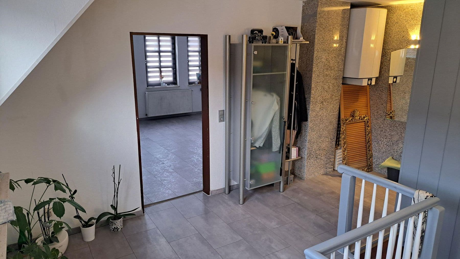 Prenájom bytu 2-izbový 65 m², Darmstädter Str 39, Bickenbach, Hesensko Prenájom bytu 2-izbový 65 m², Darmstädter Str 39, Bickenbach, Hesensko