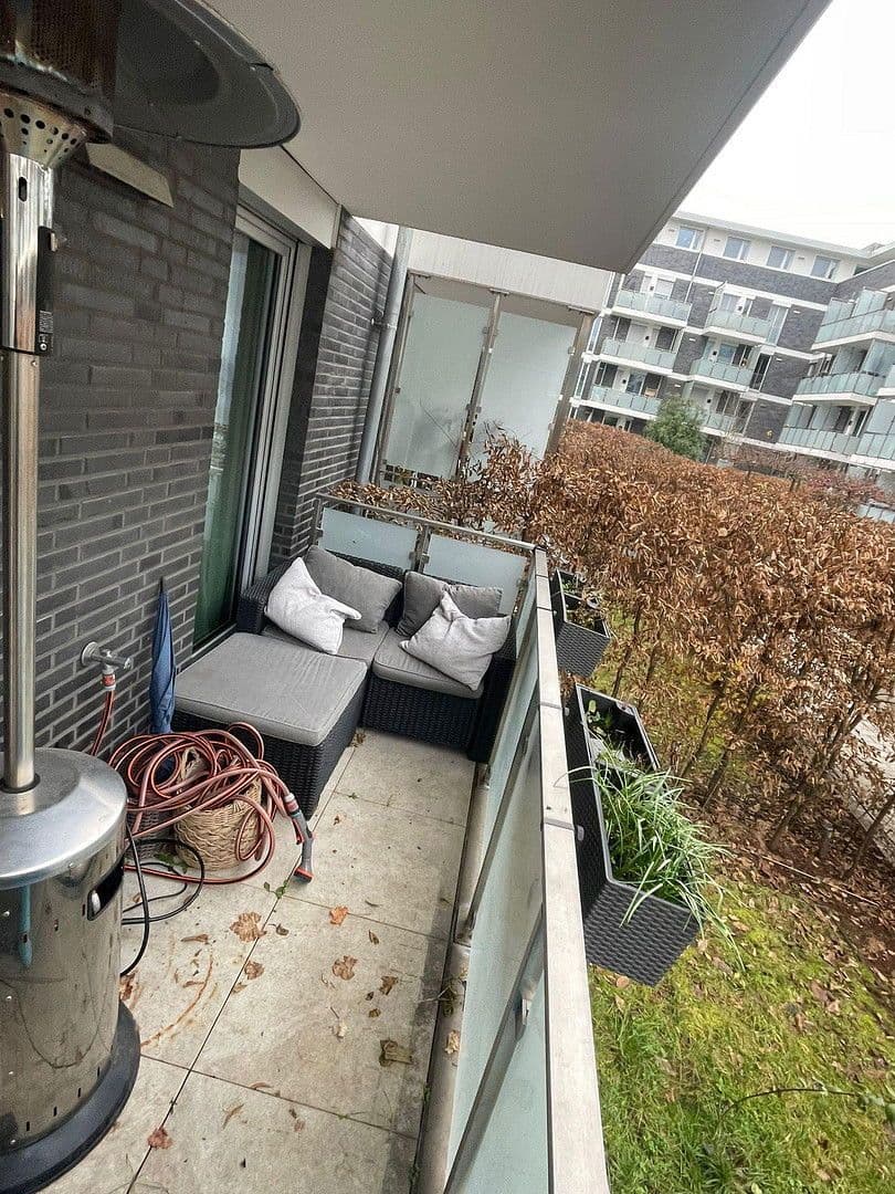 Prenájom bytu 2-izbový 54 m², Königsberger Strasse 30, Frankfurt, Hesensko Prenájom bytu 2-izbový 54 m², Königsberger Strasse 30, Frankfurt, Hesensko