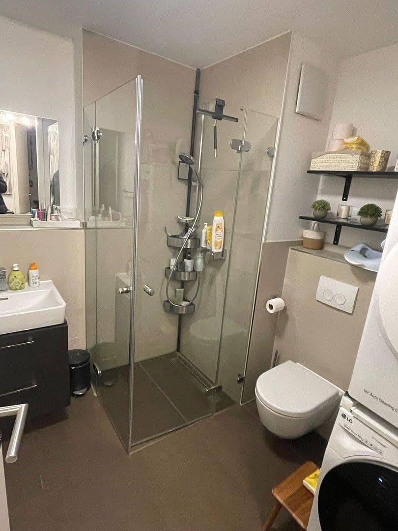 Prenájom bytu 2-izbový 54 m², Königsberger Strasse 30, Frankfurt, Hesensko Prenájom bytu 2-izbový 54 m², Königsberger Strasse 30, Frankfurt, Hesensko