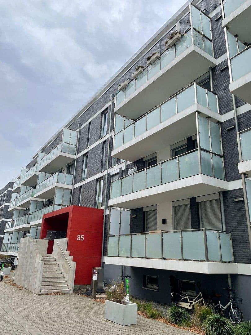 Prenájom bytu 2-izbový 54 m², Königsberger Strasse 30, Frankfurt, Hesensko Prenájom bytu 2-izbový 54 m², Königsberger Strasse 30, Frankfurt, Hesensko