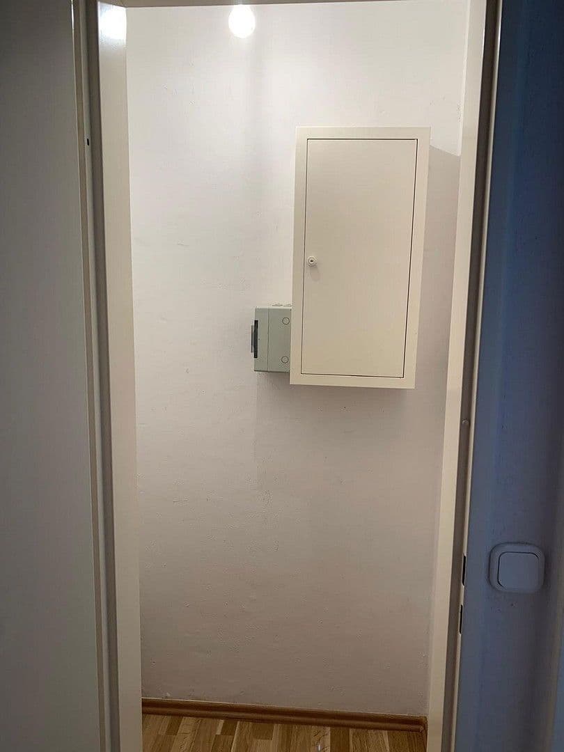 Prenájom bytu 1-izbový 43 m², Brehmstr. 2, Velbert, Severné Porýnie - Westfálsko Prenájom bytu 1-izbový 43 m², Brehmstr. 2, Velbert, Severné Porýnie - Westfálsko