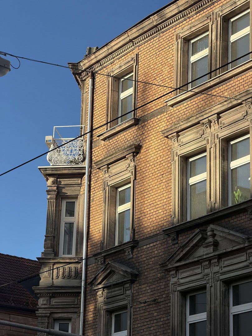 Prenájom bytu 4-izbový 119 m², Pirckheimerstraße, Nürnberg, Bavorsko Prenájom bytu 4-izbový 119 m², Pirckheimerstraße, Nürnberg, Bavorsko