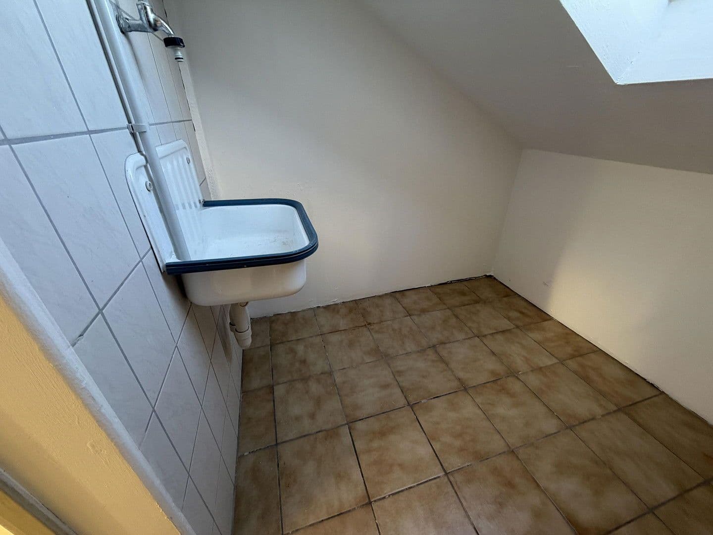 Prenájom bytu 4-izbový 119 m², Pirckheimerstraße, Nürnberg, Bavorsko Prenájom bytu 4-izbový 119 m², Pirckheimerstraße, Nürnberg, Bavorsko