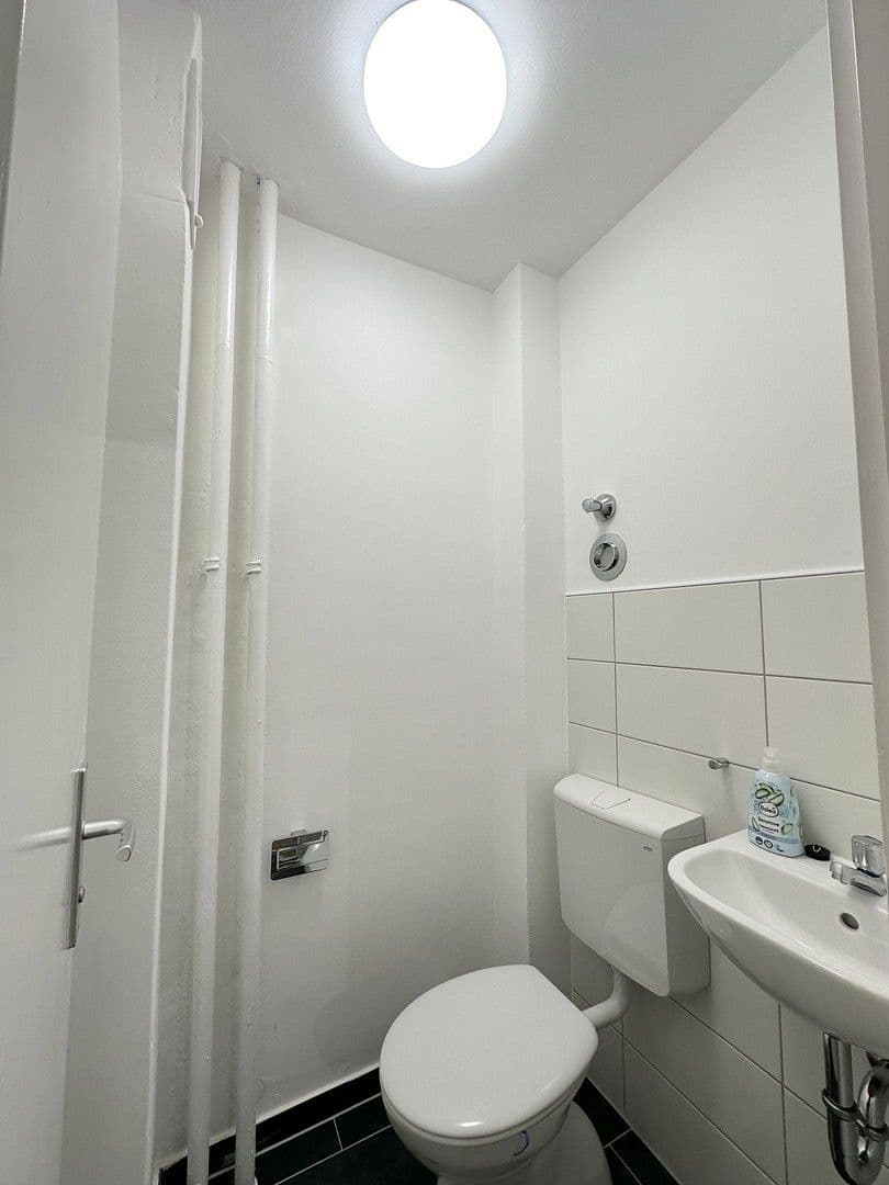 Prenájom bytu 110 m², Euler-Chelpin-Str, Augsburg, Bavorsko Prenájom bytu 110 m², Euler-Chelpin-Str, Augsburg, Bavorsko