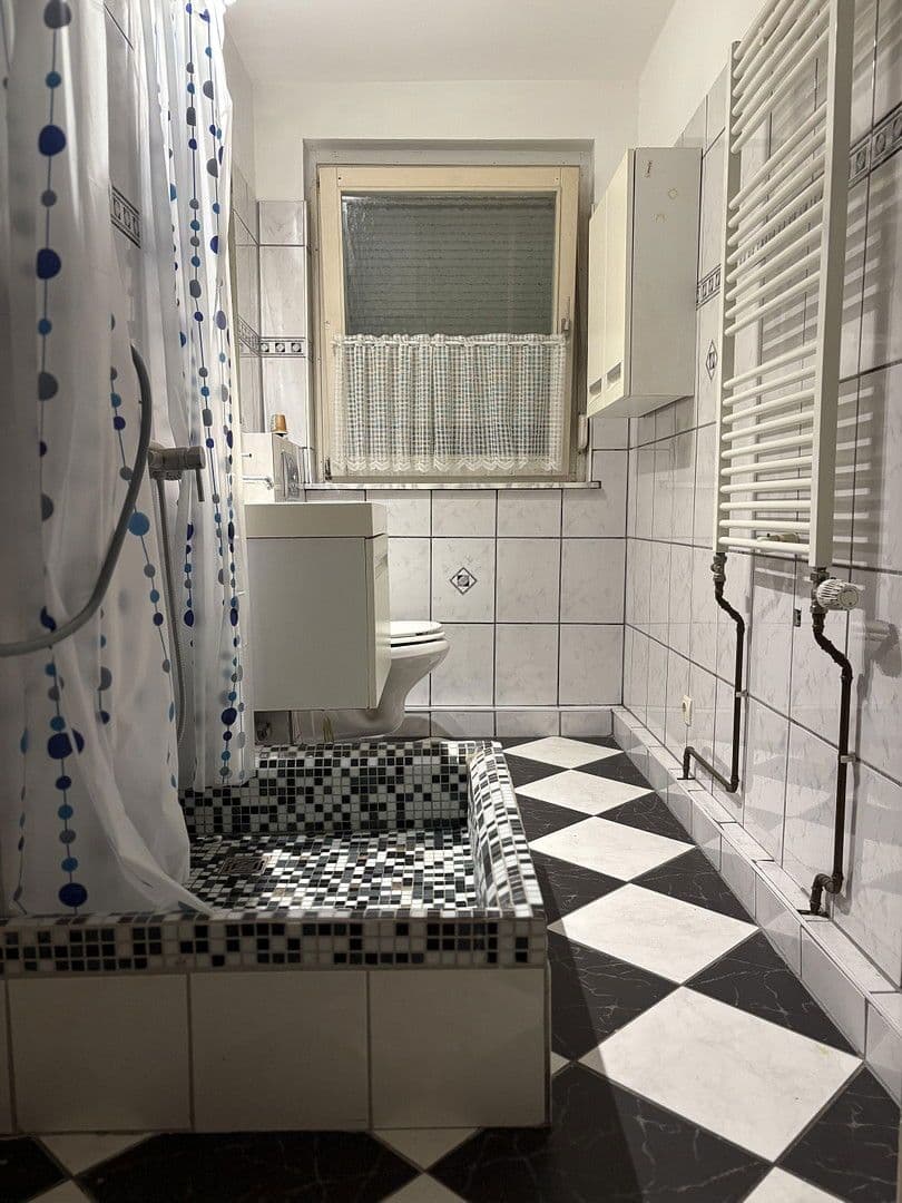 Predaj bytu 3-izbový 73 m², Schwarzerlenweg 54, Frankfurt am Main, Hesensko Predaj bytu 3-izbový 73 m², Schwarzerlenweg 54, Frankfurt am Main, Hesensko