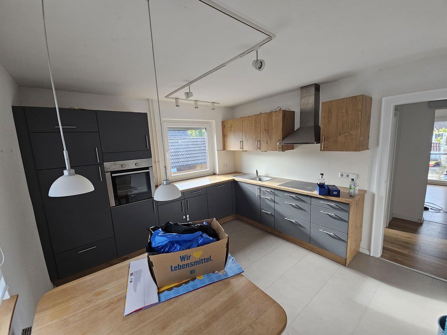 Predaj domu 200 m², pozemek 670 m², Villingen-Schwenningen, Bádensko-Wurttembersko Predaj domu 200 m², pozemek 670 m², Villingen-Schwenningen, Bádensko-Wurttembersko