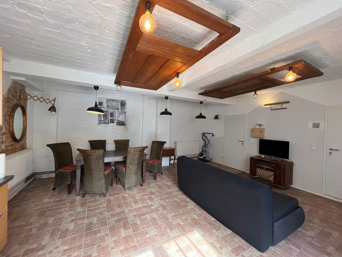 Prenájom bytu 4-izbový 80 m², Tollerstr. 24, Berlin, Berlín Prenájom bytu 4-izbový 80 m², Tollerstr. 24, Berlin, Berlín