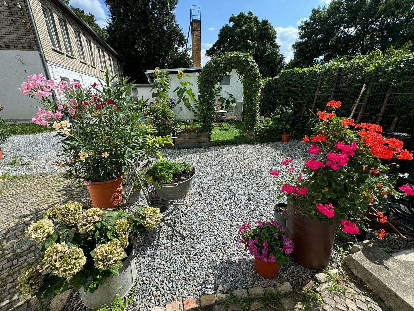 Prenájom bytu 4-izbový 80 m², Tollerstr. 24, Berlin, Berlín Prenájom bytu 4-izbový 80 m², Tollerstr. 24, Berlin, Berlín