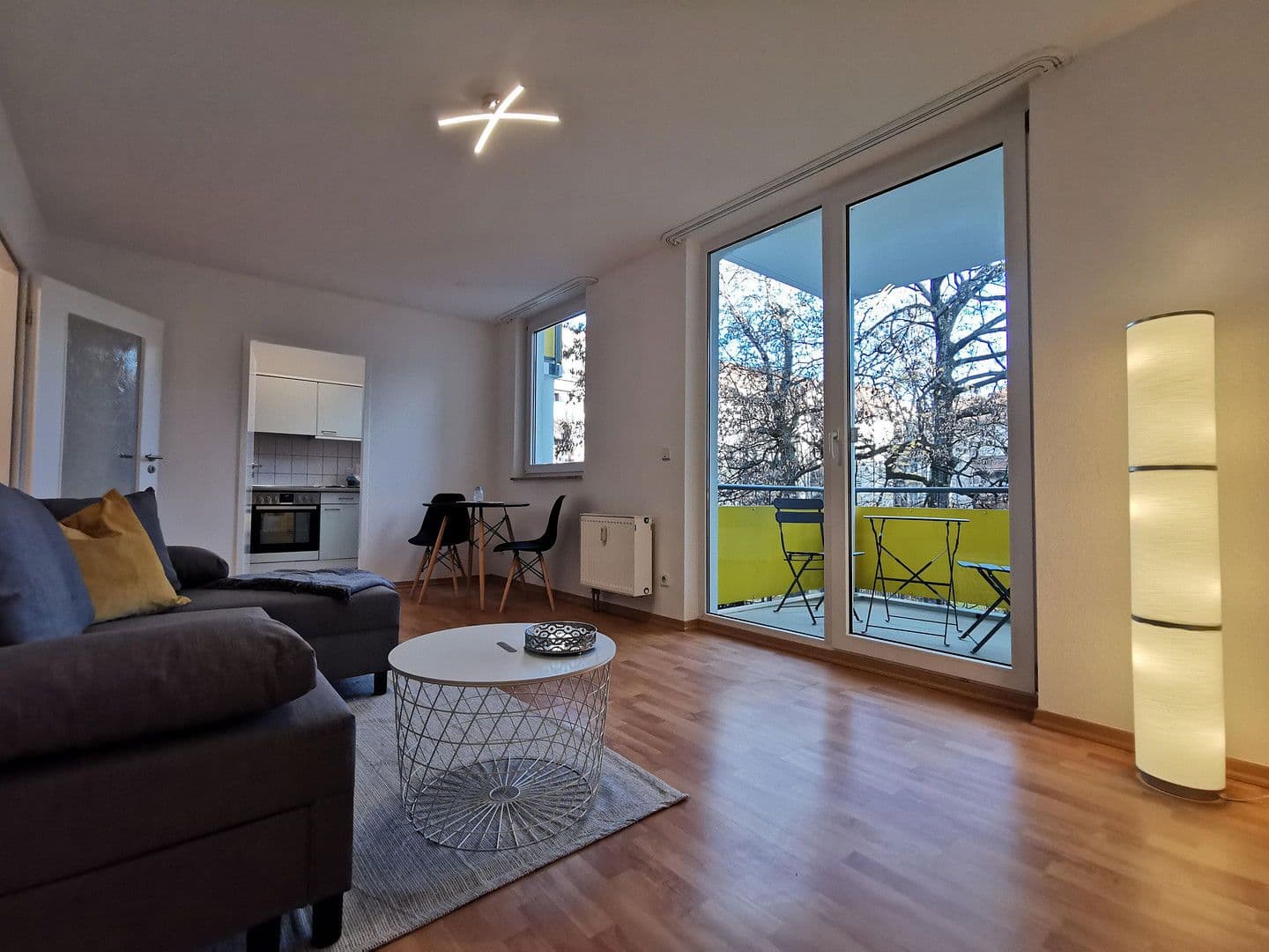 Prenájom bytu 1-izbový 42 m², Riebeckstr. 9, Leipzig, Sasko Prenájom bytu 1-izbový 42 m², Riebeckstr. 9, Leipzig, Sasko