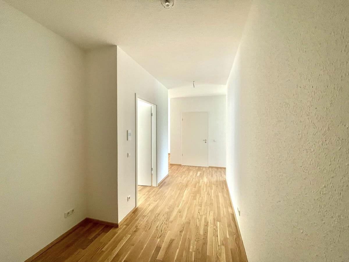Prenájom bytu 2-izbový 78 m², Karlsruhe, Bádensko-Wurttembersko Prenájom bytu 2-izbový 78 m², Karlsruhe, Bádensko-Wurttembersko