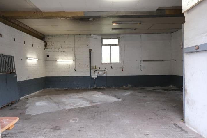 Prenájom nebytového priestoru 100 m², Rodalben, Porýnie-Falcko Prenájom nebytového priestoru 100 m², Rodalben, Porýnie-Falcko