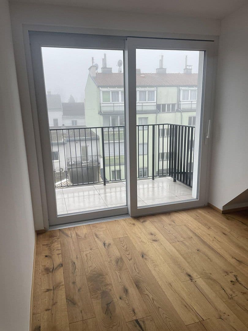 Prenájom bytu 3-izbový 66 m², Ketzergasse 30, Wien, Viedeň Prenájom bytu 3-izbový 66 m², Ketzergasse 30, Wien, Viedeň