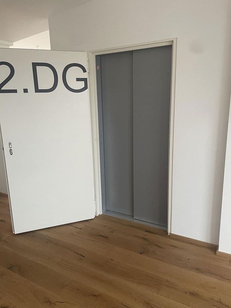 Prenájom bytu 3-izbový 66 m², Ketzergasse 30, Wien, Viedeň Prenájom bytu 3-izbový 66 m², Ketzergasse 30, Wien, Viedeň