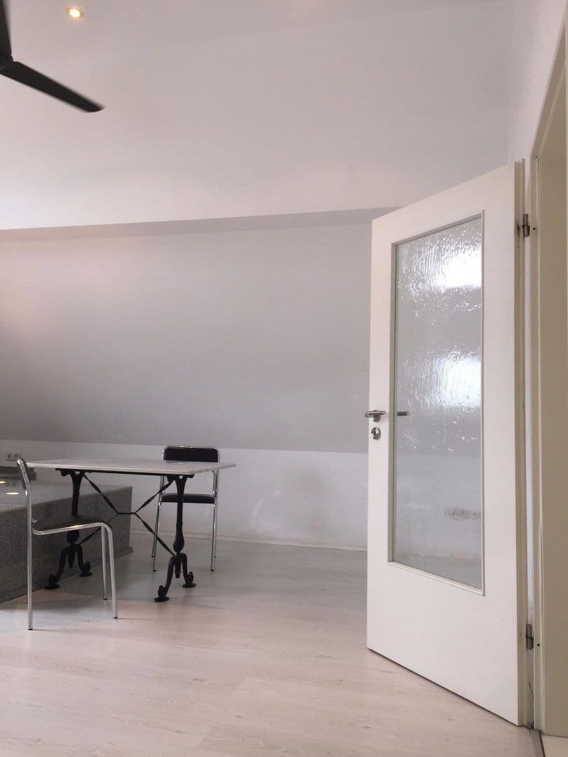 Prenájom bytu 2-izbový 62 m², Bobingen, Bavorsko Prenájom bytu 2-izbový 62 m², Bobingen, Bavorsko