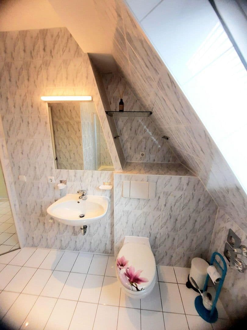 Prenájom bytu 2-izbový 62 m², Bobingen, Bavorsko Prenájom bytu 2-izbový 62 m², Bobingen, Bavorsko