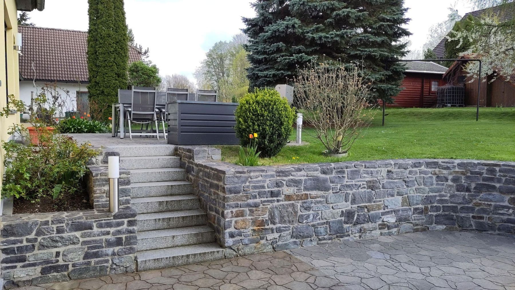 Predaj domu 202 m², pozemek 1.194 m², Halsbrücke, Sasko Predaj domu 202 m², pozemek 1.194 m², Halsbrücke, Sasko