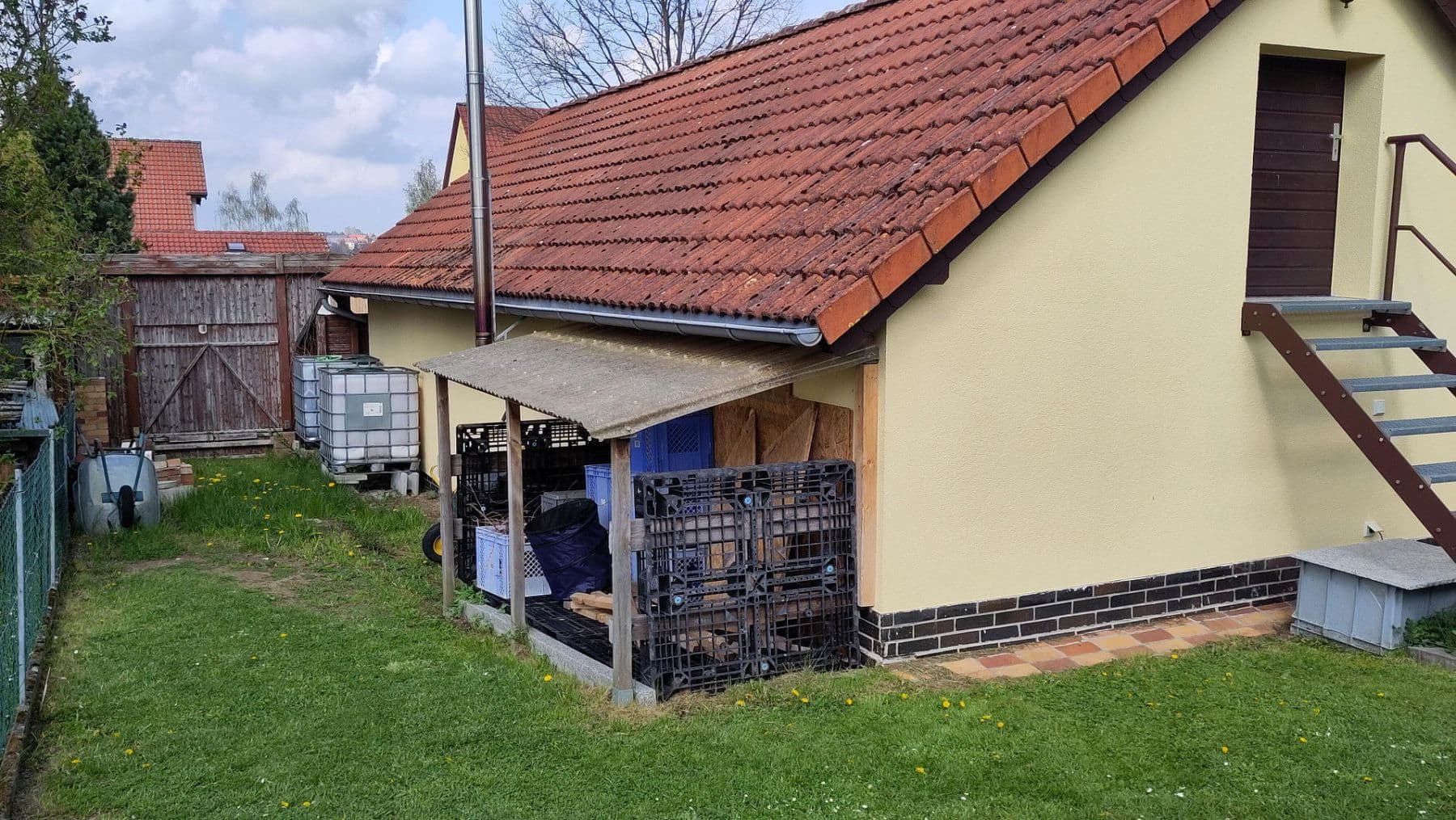 Predaj domu 202 m², pozemek 1.194 m², Halsbrücke, Sasko Predaj domu 202 m², pozemek 1.194 m², Halsbrücke, Sasko