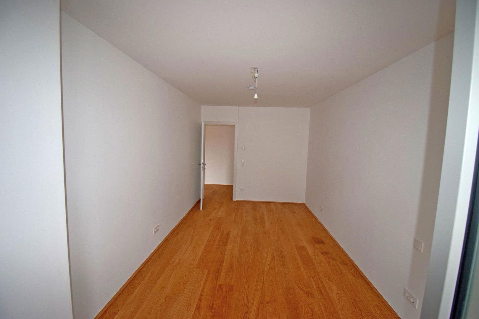 Prenájom bytu 2-izbový 54 m², Wien, Viedeň Prenájom bytu 2-izbový 54 m², Wien, Viedeň