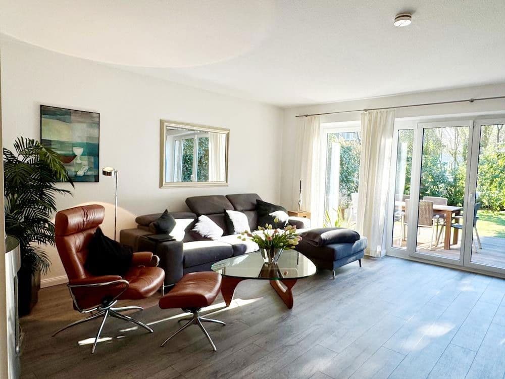 Predaj domu 126 m², pozemek 528 m², Bremen, Brémy Predaj domu 126 m², pozemek 528 m², Bremen, Brémy