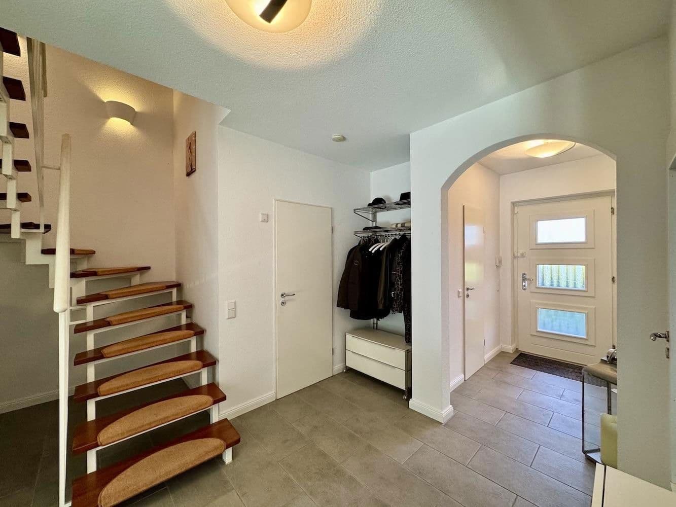 Predaj domu 126 m², pozemek 528 m², Bremen, Brémy Predaj domu 126 m², pozemek 528 m², Bremen, Brémy