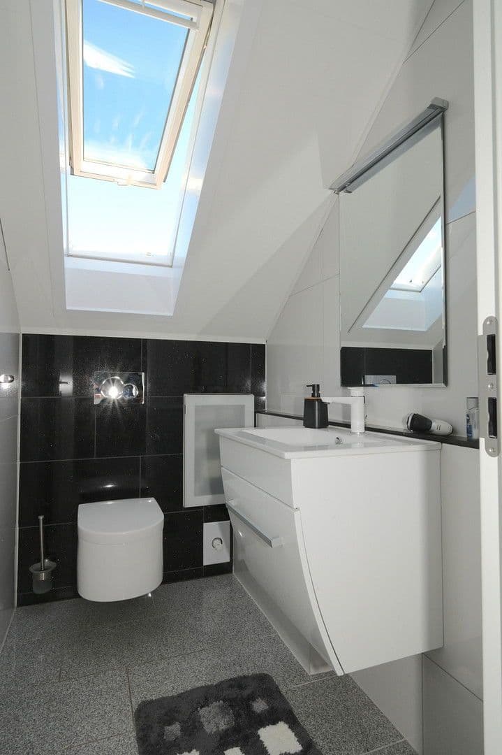 Predaj bytu 3-izbový 89 m², Freiburg im Breisgau, Bádensko-Wurttembersko Predaj bytu 3-izbový 89 m², Freiburg im Breisgau, Bádensko-Wurttembersko