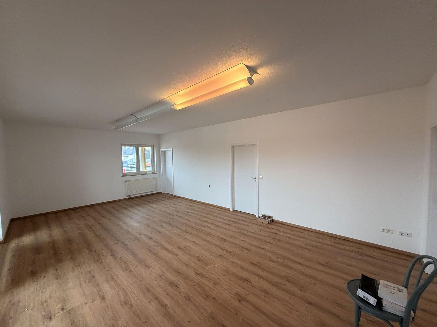 Prenájom kancelárie 190 m², Bellenberg, Bavorsko Prenájom kancelárie 190 m², Bellenberg, Bavorsko