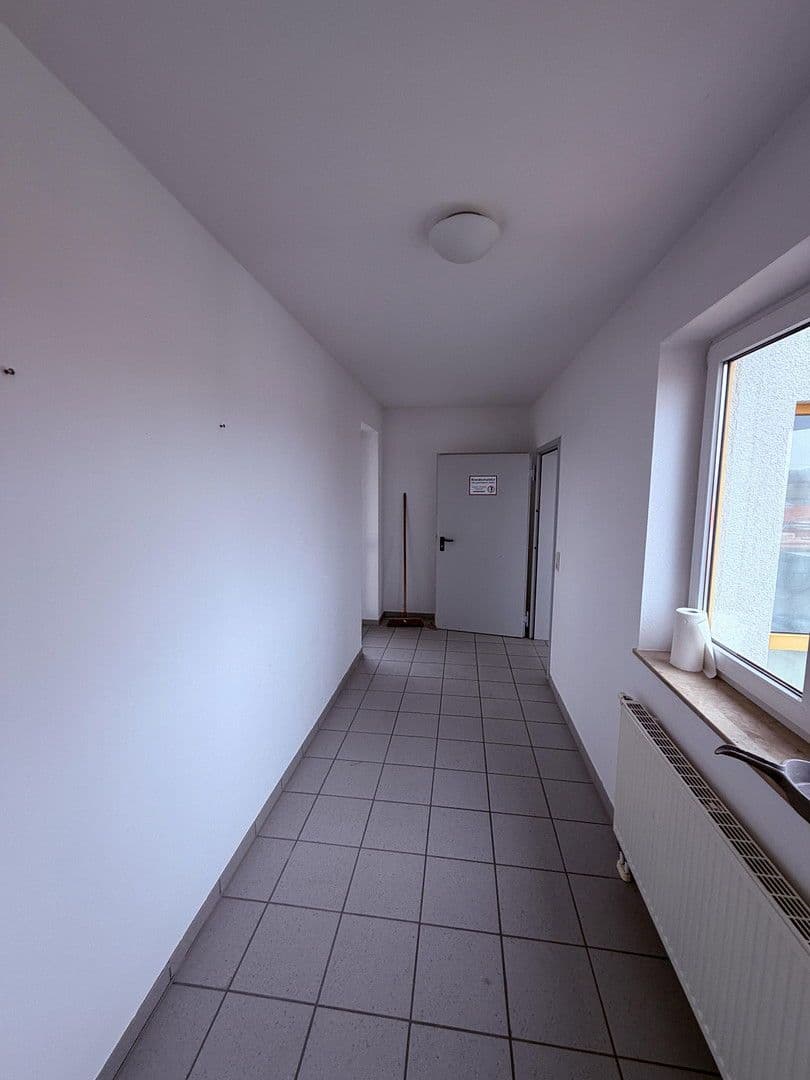 Prenájom kancelárie 190 m², Bellenberg, Bavorsko Prenájom kancelárie 190 m², Bellenberg, Bavorsko