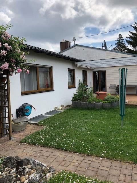 Prenájom domu 150 m², pozemek 650 m², Ingolstadt, Bavorsko Prenájom domu 150 m², pozemek 650 m², Ingolstadt, Bavorsko