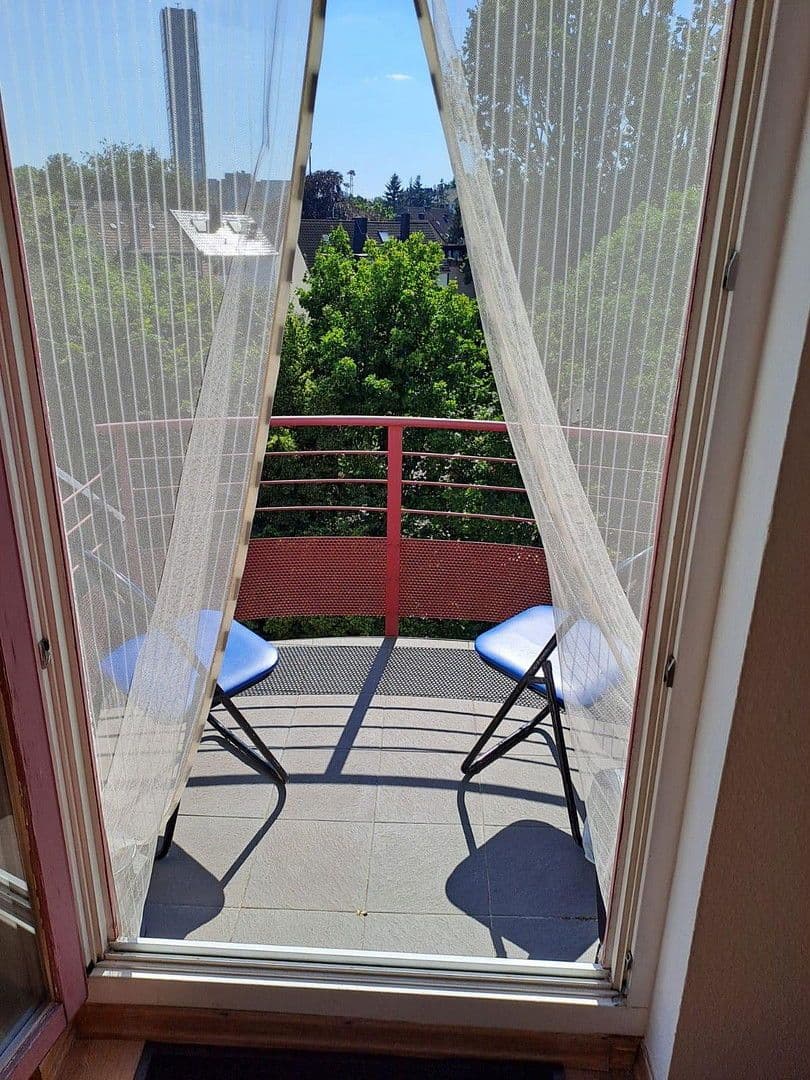 Prenájom bytu 1-izbový 35 m², Düsseldorf, Severné Porýnie - Westfálsko Prenájom bytu 1-izbový 35 m², Düsseldorf, Severné Porýnie - Westfálsko