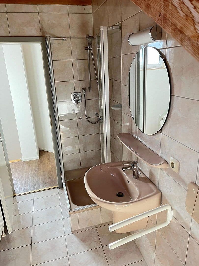 Prenájom bytu 5-izbový 100 m², Zwiesel, Bavorsko Prenájom bytu 5-izbový 100 m², Zwiesel, Bavorsko