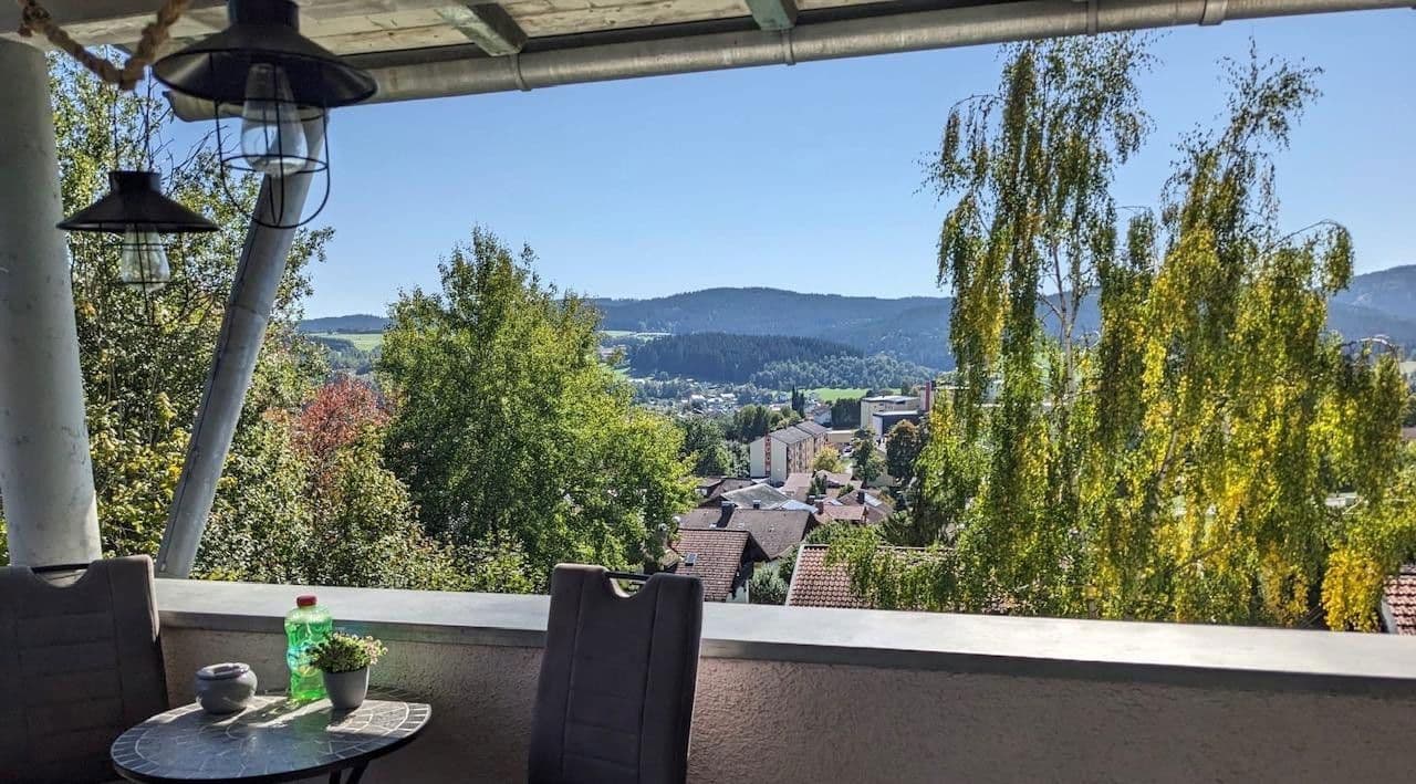 Prenájom bytu 5-izbový 100 m², Zwiesel, Bavorsko Prenájom bytu 5-izbový 100 m², Zwiesel, Bavorsko