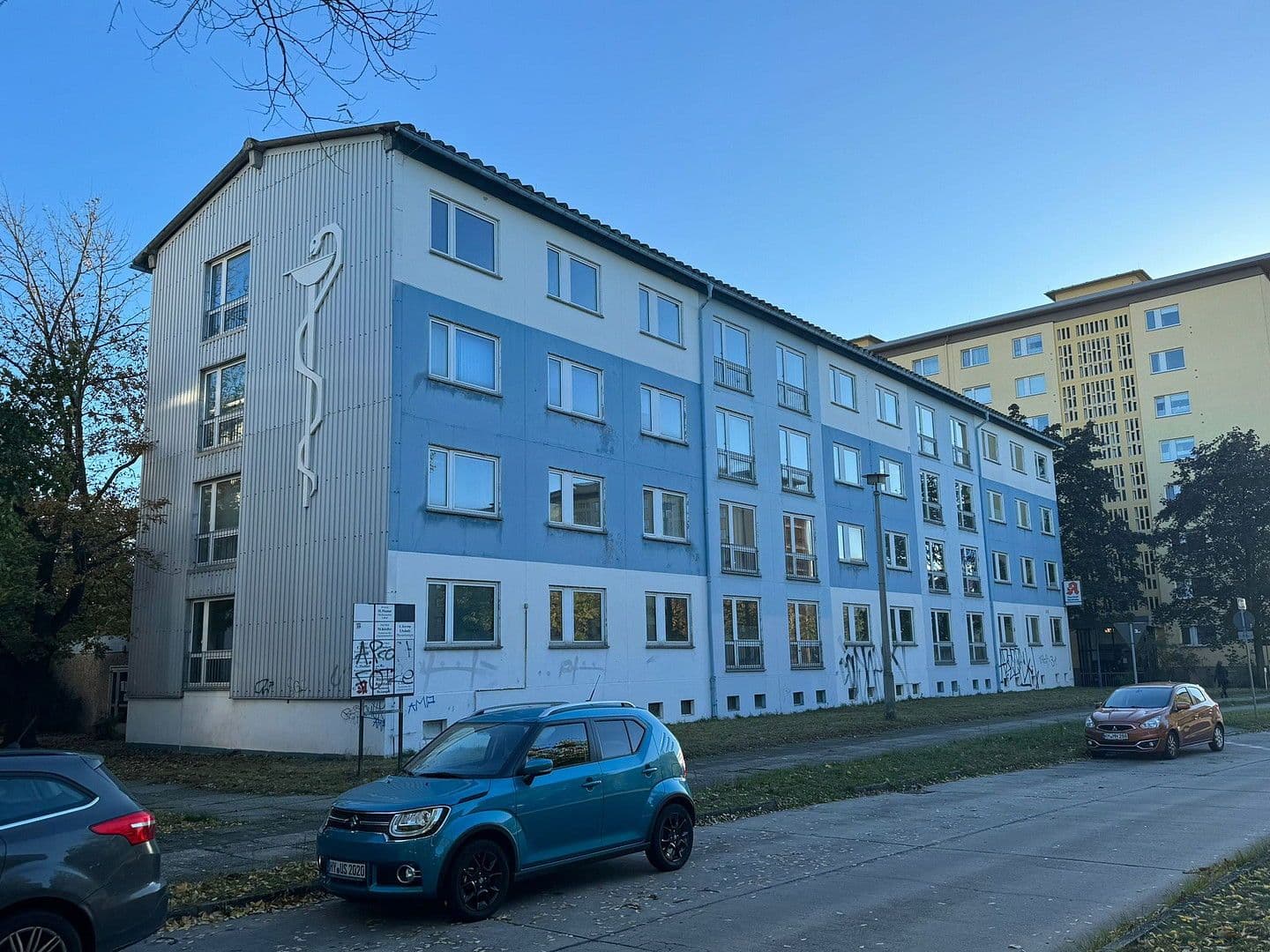 Predaj domu 1.575 m², pozemek 2.457 m², Erich Weinert Straße 2-6, Hoyerswerda - Wojerecy, Sasko Predaj domu 1.575 m², pozemek 2.457 m², Erich Weinert Straße 2-6, Hoyerswerda - Wojerecy, Sasko