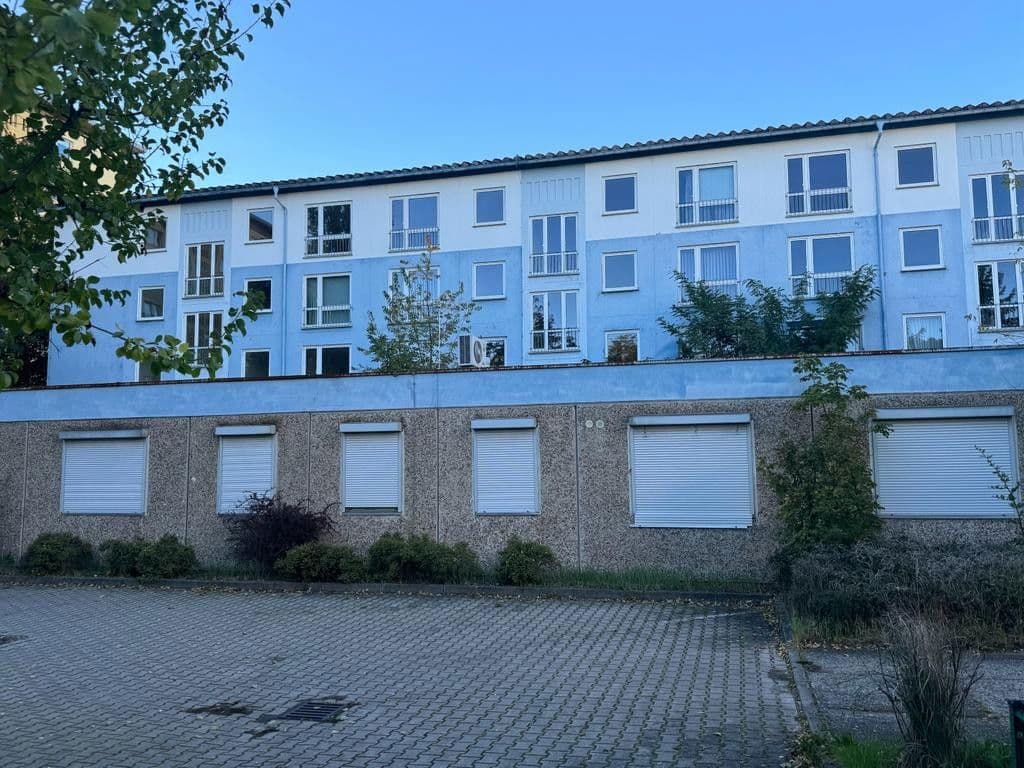Predaj domu 1.575 m², pozemek 2.457 m², Erich Weinert Straße 2-6, Hoyerswerda - Wojerecy, Sasko Predaj domu 1.575 m², pozemek 2.457 m², Erich Weinert Straße 2-6, Hoyerswerda - Wojerecy, Sasko