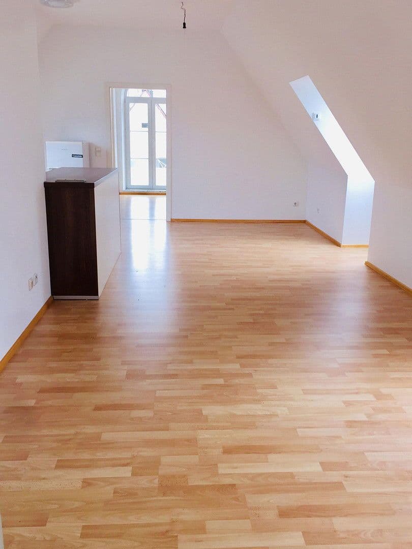 Prenájom bytu 2-izbový 65 m², Bobingen, Bavorsko Prenájom bytu 2-izbový 65 m², Bobingen, Bavorsko