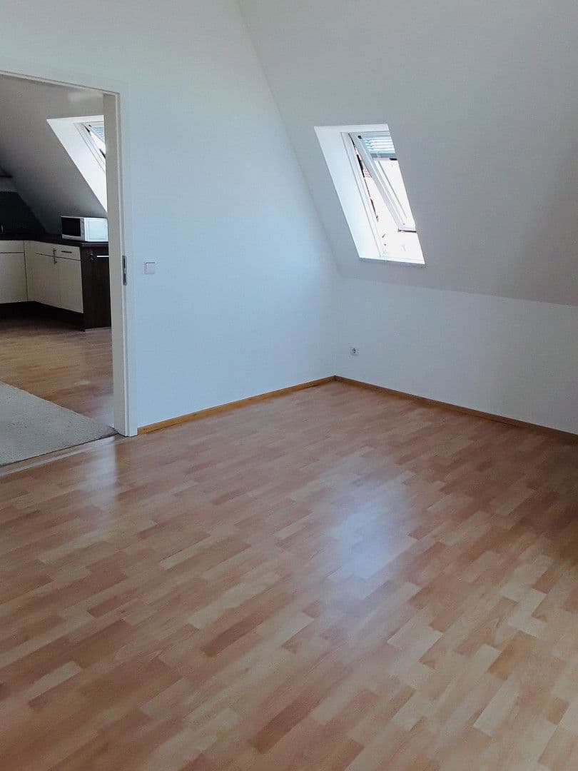 Prenájom bytu 2-izbový 65 m², Bobingen, Bavorsko Prenájom bytu 2-izbový 65 m², Bobingen, Bavorsko