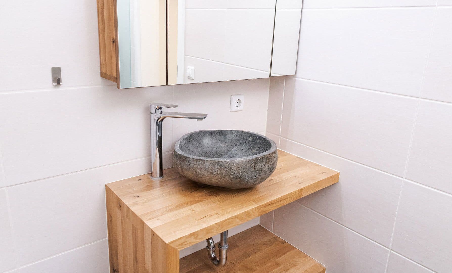 Prenájom bytu 3-izbový 75 m², Pestalozzistr.15/3, Heilbronn, Bádensko-Wurttembersko Prenájom bytu 3-izbový 75 m², Pestalozzistr.15/3, Heilbronn, Bádensko-Wurttembersko