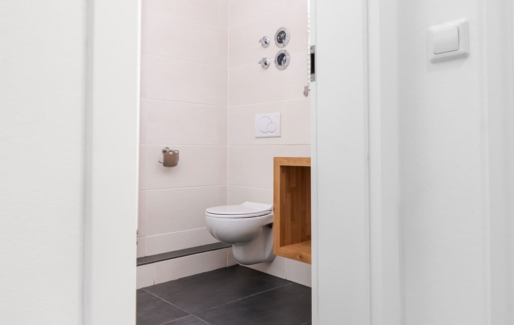 Prenájom bytu 3-izbový 75 m², Pestalozzistr.15/3, Heilbronn, Bádensko-Wurttembersko Prenájom bytu 3-izbový 75 m², Pestalozzistr.15/3, Heilbronn, Bádensko-Wurttembersko