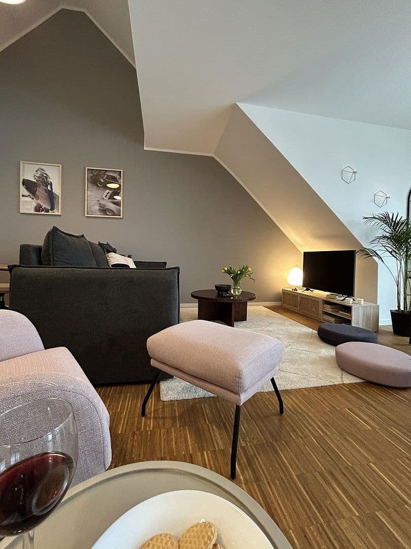 Prenájom bytu 2-izbový 64 m², Bömelbursgtr. 2, Hannover, Dolné Sasko Prenájom bytu 2-izbový 64 m², Bömelbursgtr. 2, Hannover, Dolné Sasko