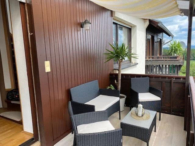 Prenájom domu 230 m², pozemek 3.500 m², Kombergstraße 16, Meißner, Hesensko Prenájom domu 230 m², pozemek 3.500 m², Kombergstraße 16, Meißner, Hesensko