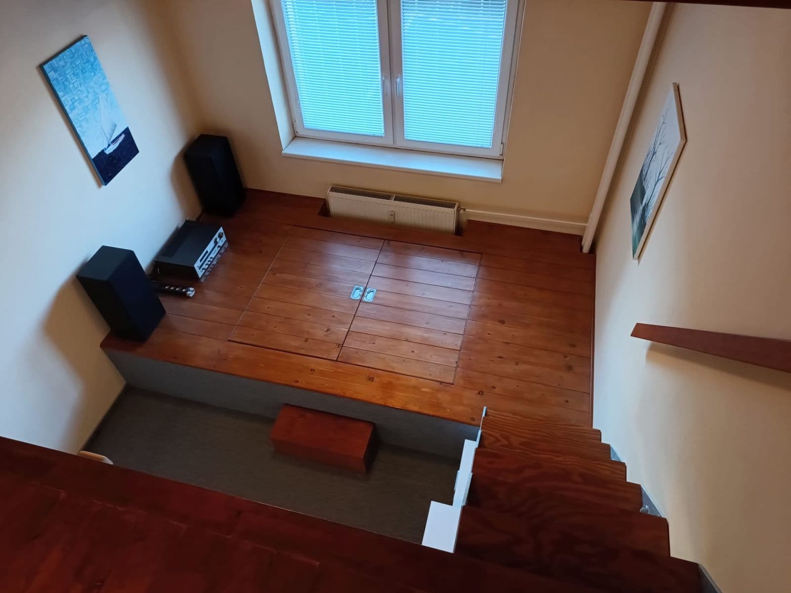 Prenájom bytu 1-izbový 37 m², Štúrova, Praha, Praha Prenájom bytu 1-izbový 37 m², Štúrova, Praha, Praha