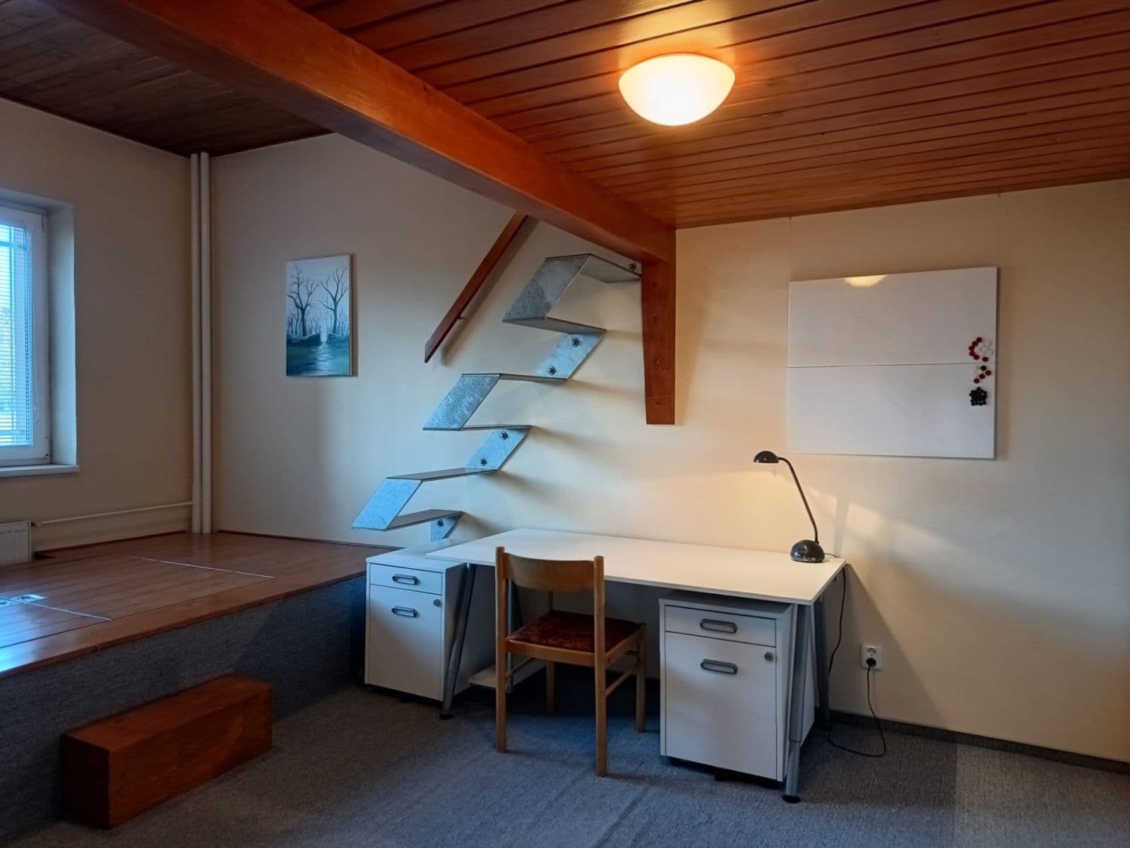 Prenájom bytu 1-izbový 37 m², Štúrova, Praha, Praha Prenájom bytu 1-izbový 37 m², Štúrova, Praha, Praha